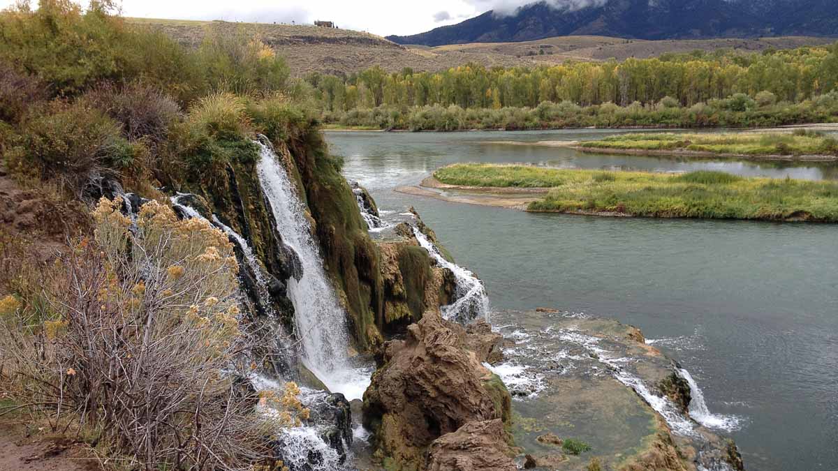 Scenic view of the falls in Idaho Falls