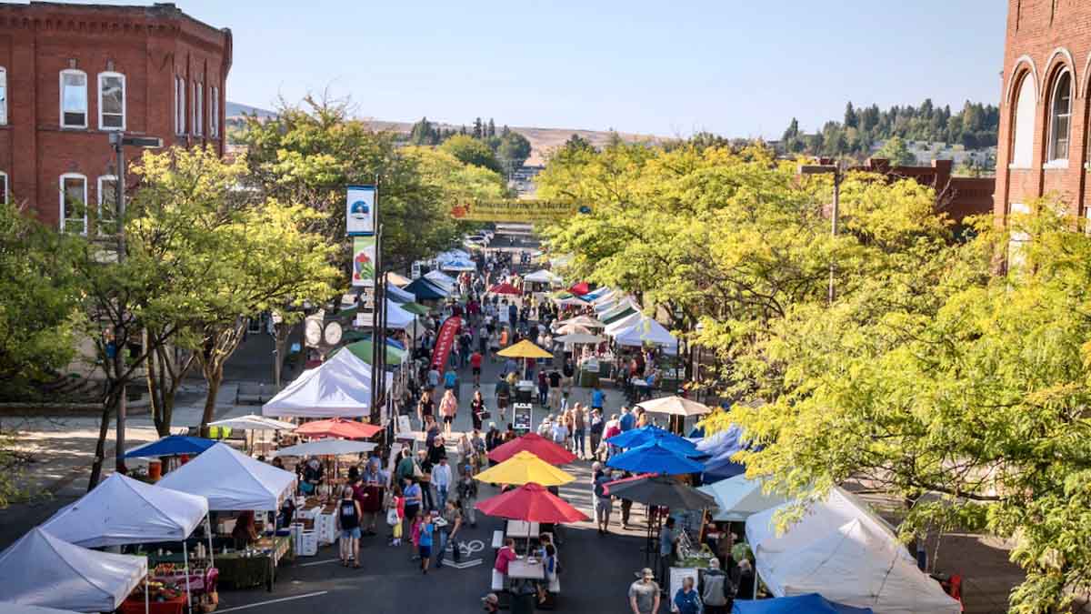 A community event during the summer months is the Moscow farmers market.