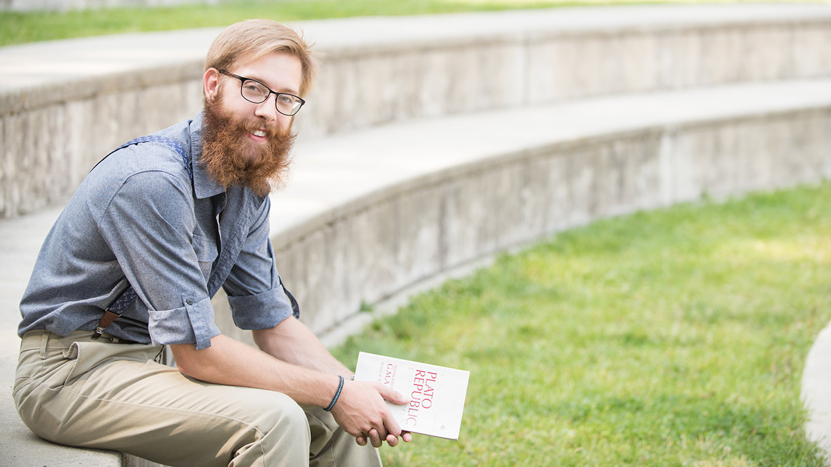 Larry Stauffer studying in the amphitheater.