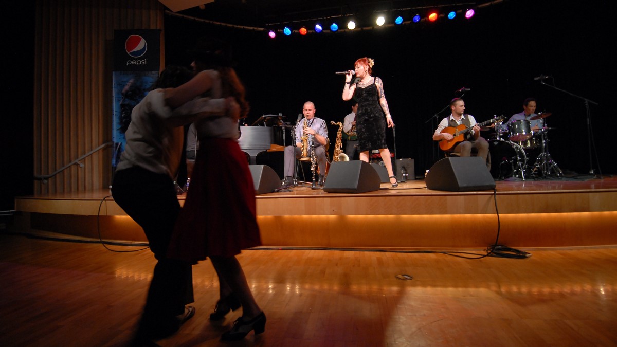 Couple dances to live band in the International Ballroom