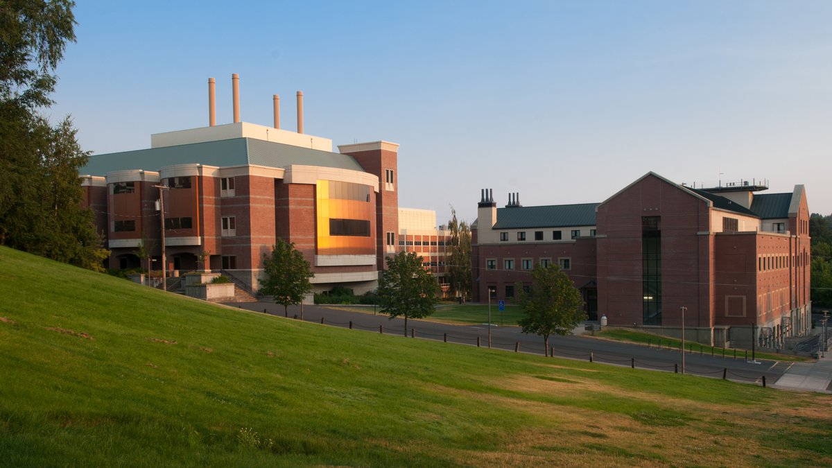 Engineering and Physics buildings on the U of I campus.